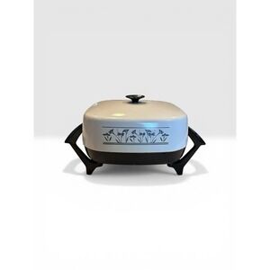 VTG West Bend BLUE FLOWER 72616  Electric Griddle Skillet Fryer Works Great 11"